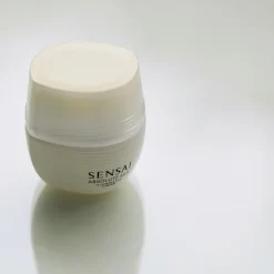 Absolute Silk Illuminative Cream