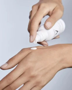 Capital Soleil UV Age Daily SPF50+