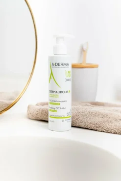 Dermalibour+ Irritated Skin Foaming CICA-gel