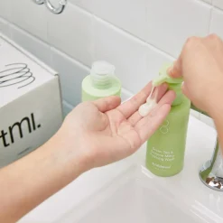 Green Tea & Enzyme Milky Foaming Wash