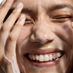 Hydrating Cream to Milk Cleanser