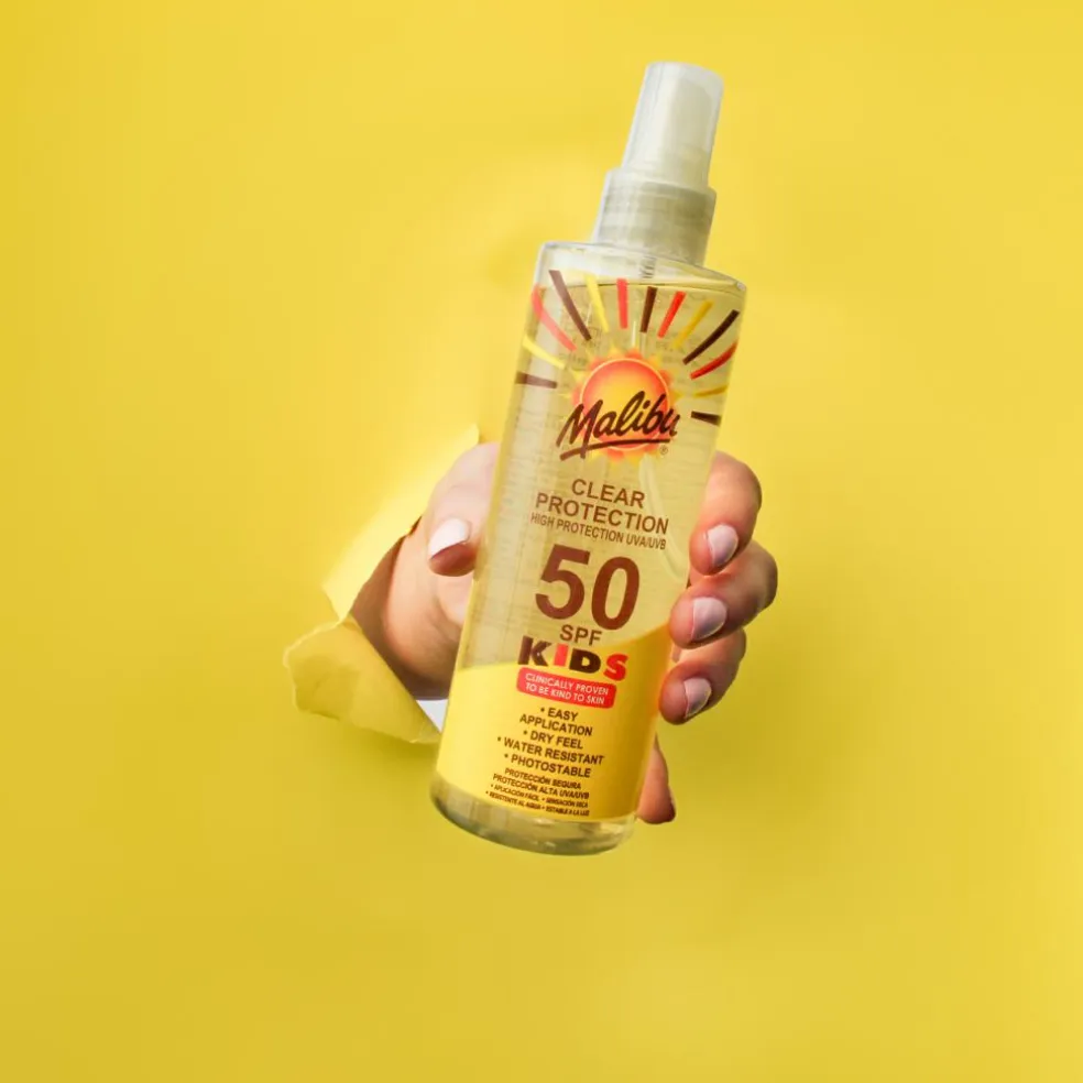Kids High Protection Water Resistant Dry Feel SPF 50 Sun-Screen Clear Spray