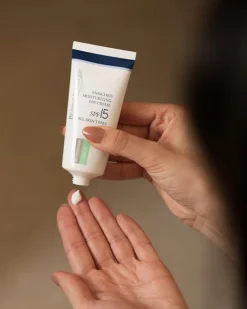 Moisturizing Daycreme-All skintypes SPF 15