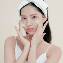 PH HYALURON GEL CLEANSER