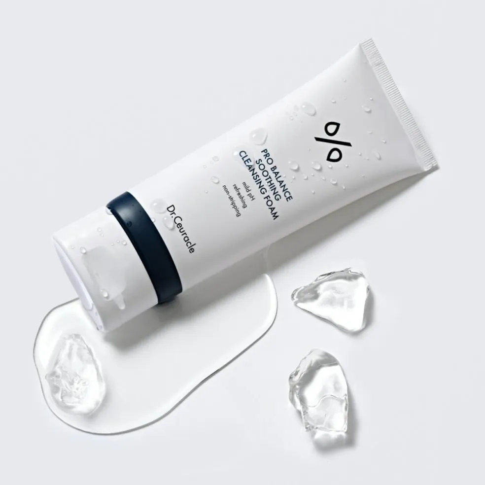 Pro Balance Soothing Cleansing Foam