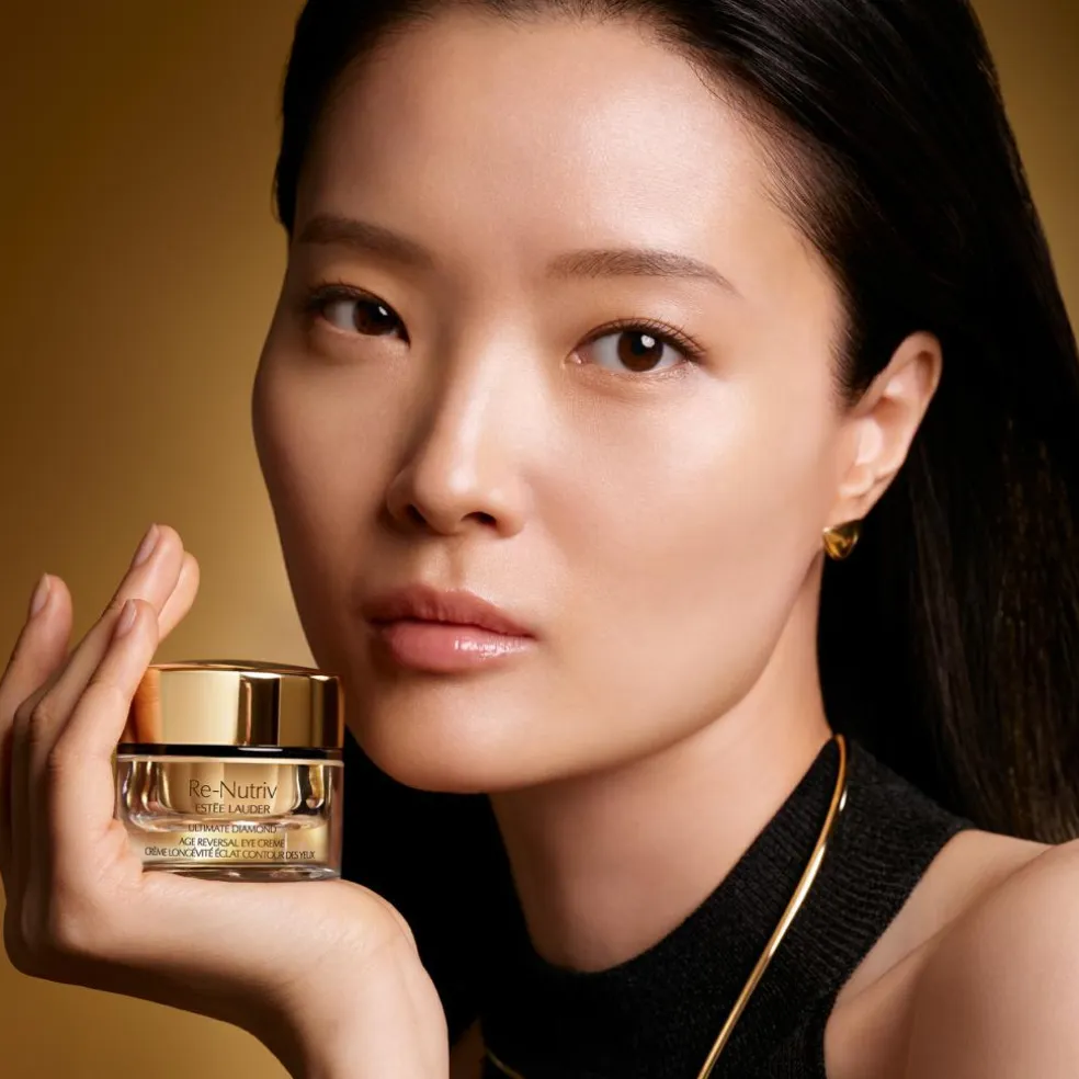 Re-Nutriv Ultimate Diamond Age Reversal Eye Cream