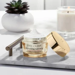 Revitalizing Supreme+ Youth Power Soft Crème