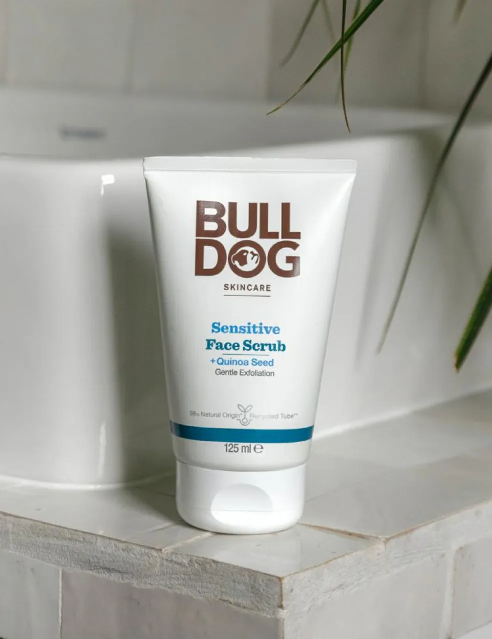 Sensitive Face Scrub