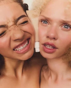 Skin Tint Moisturiser SPF 15