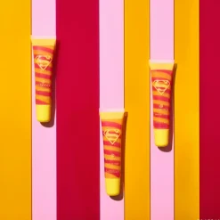 Superman Swirl Lip Mask