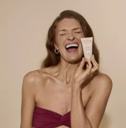 The HA+ Deep Moisture Face Tan