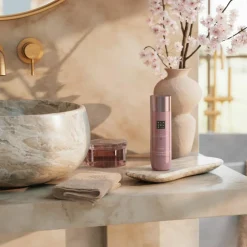 The Ritual of Sakura Shower Oil