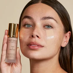 Tint & Protect Skin Perfecting SPF 30 Tinted Moisturiser