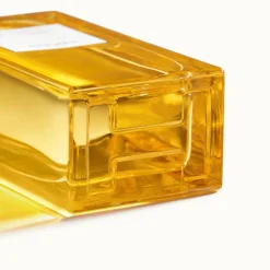 Un Jardin à Cythère Hair And Body Shower Gel Bottle