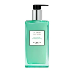 Un Jardin Sur Le Nil Moist Body Lotion Bottle