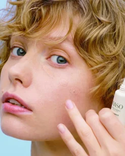 Waso Tinted Spot Treatment